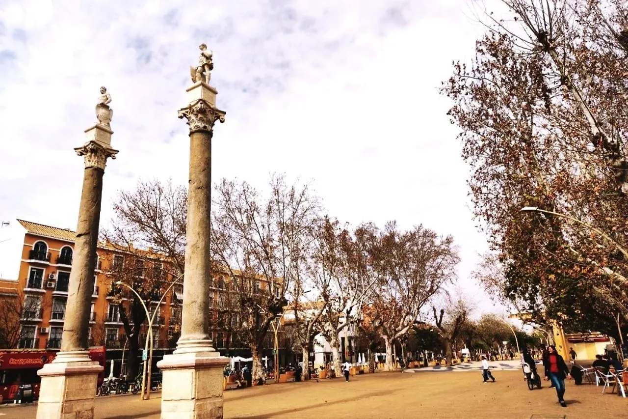 Estudio Morgado.Tranquilidad. Calle Amor De Dios! Seville