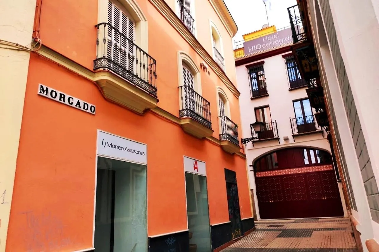 Estudio Morgado.Tranquilidad. Calle Amor De Dios! Seville 0*,  Spain